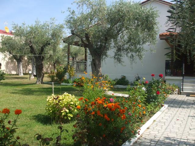 Vila ALEXANDRA LimenasVila ALEXANDRA Limenas