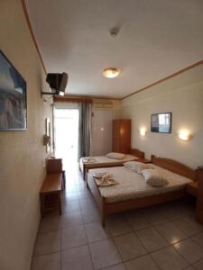 Vila COSMOS INN Olympic Beach