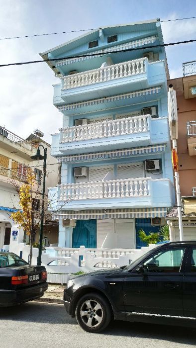 Vila COSMOS INN Olympic Beach