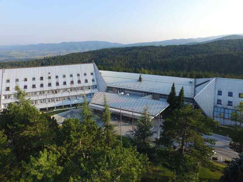 Hotel OMORIKA Tara