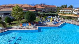 Hotel GRAND PLATON Olympic beach