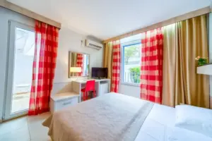 Hotel SLOVENSKA PLAŽA Budva