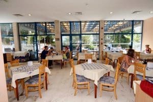 Hotel HOLIDAY PARK Zlatni Pjasci