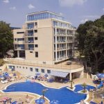 Hotel HOLIDAY PARK Zlatni Pjasci