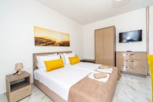 Hotel ADRIA Šušanj