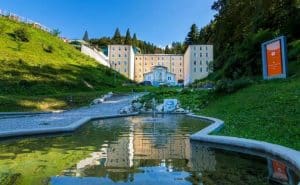 Hotel ZDRAVILIŠKI DVOR Rimske Terme
