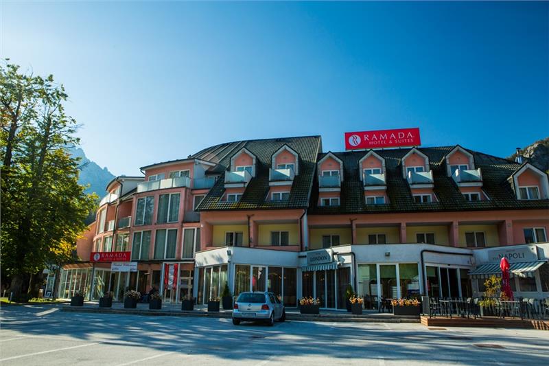 Hotel RAMADA HOTEL & SUITES Kranjska Gora