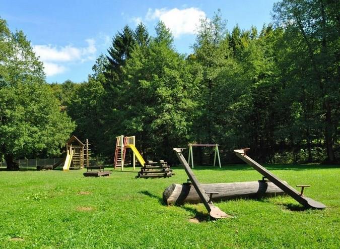 ŠMARJETA Šmarješke Toplice