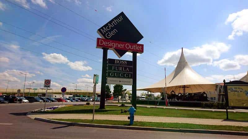 Parndorf outlet centar
