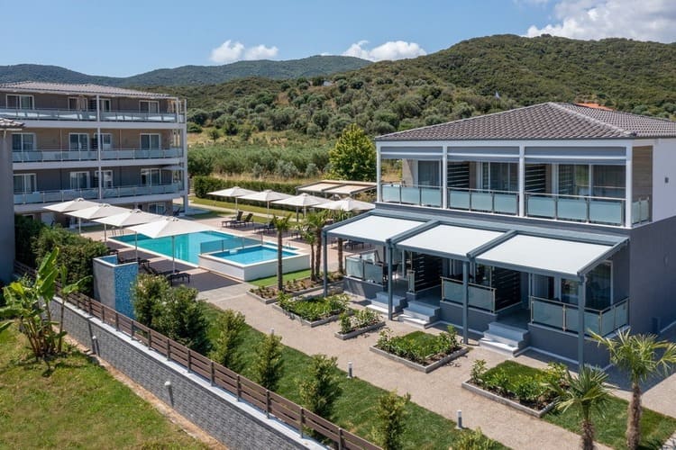 Vila ASTRA SUITES Sarti