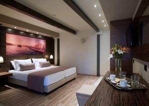 Hotel ELOTIS SUITES Agia Marina 3*