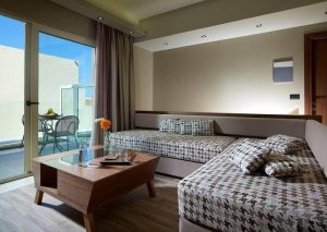 Hotel ELOTIS SUITES Agia Marina 3*