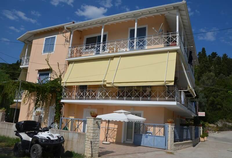 Vila GEORGE Nikiana
