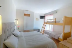 Hotel LIVADI NAFSIKA Dassia Krf