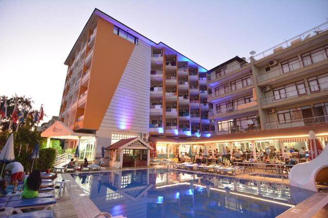 Hotel ARSI Alanja