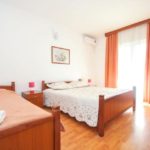 Privatni smeštaj VELJI VINOGRADI Budva