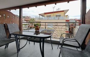 Vila ELLINIKON Sarti