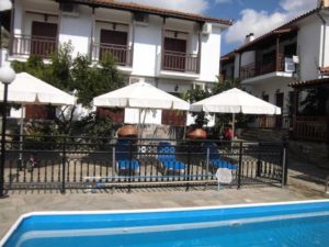 Aparthotel CHAROULA Platanias Pilion
