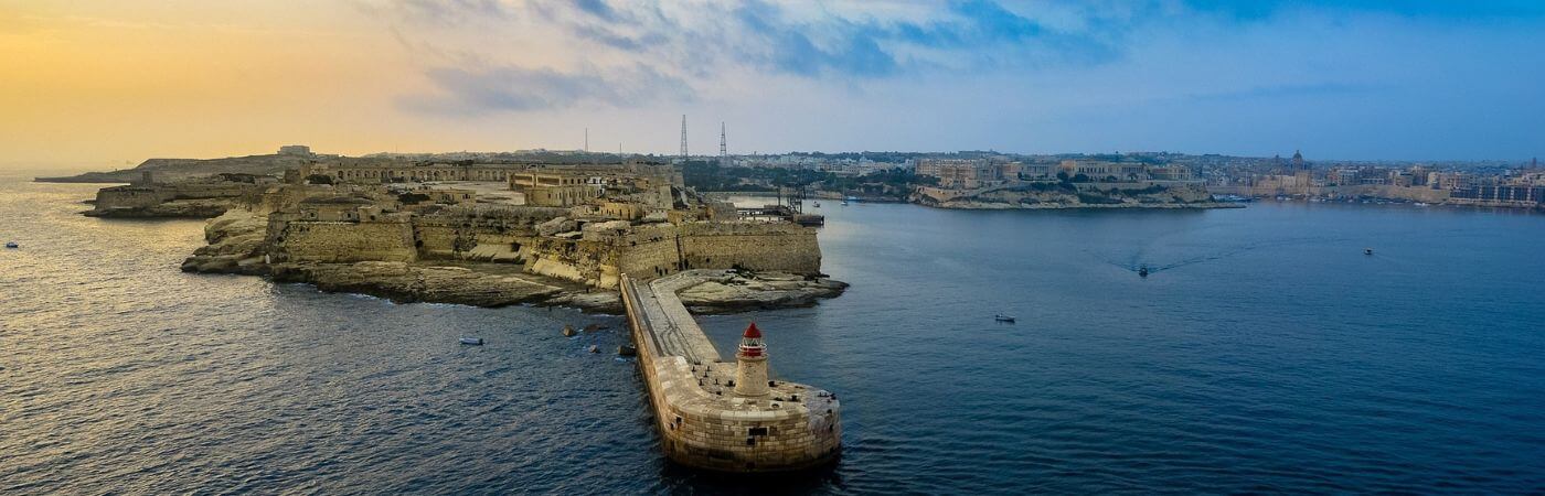 Malta avionom, Malta letovanje, Malta cene, Malta booking, Malta hoteli, Malta avionom iz Beograda