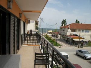 Vila AMANATIS Nea Vrasna