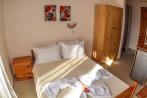 Vila THALIA Neos Marmaras