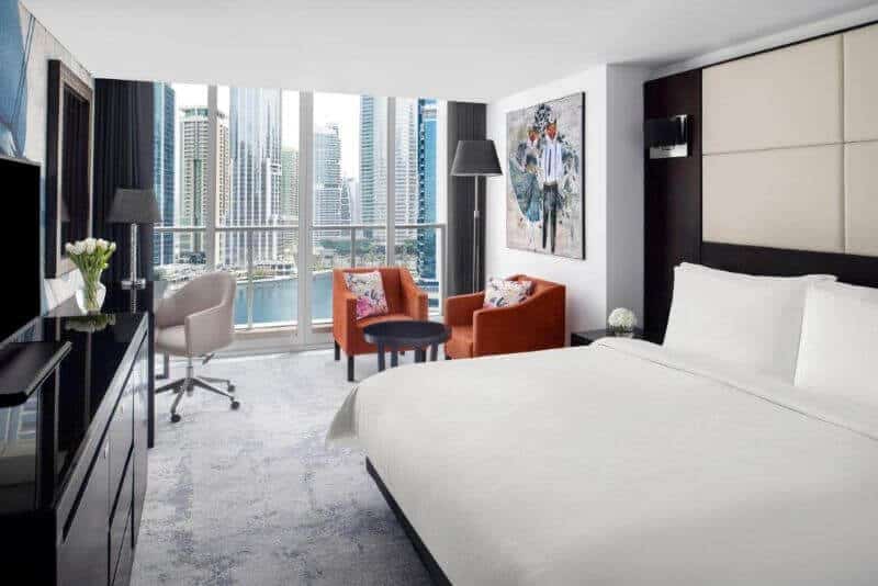 Hotel MOVENPICK JUMEIRAH LAKES TOWERS Dubai | 2023
