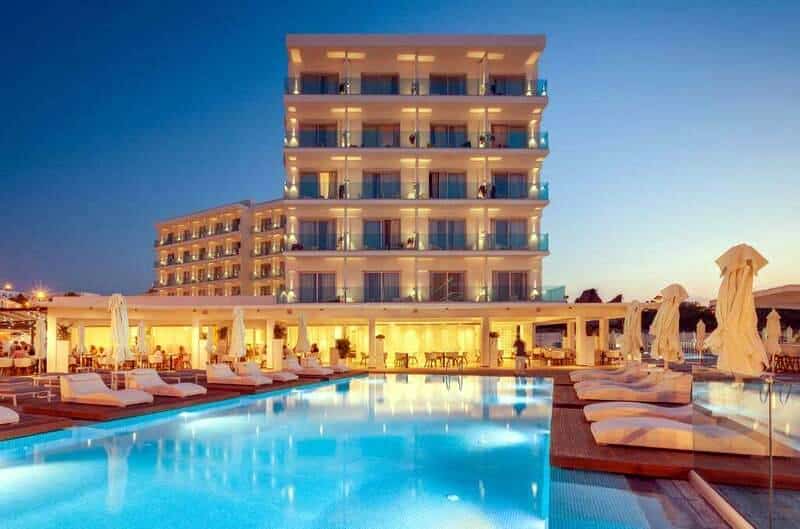 Hotel THE BLUE IVY Protaras