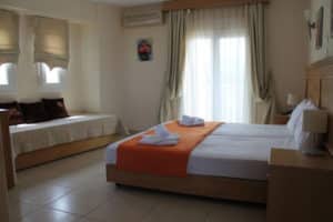 Vila MARE MONTI Sarti