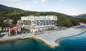 Hotel CARINE PARK Bijela