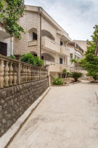 Privatni smeštaj MIRJANA Bečići