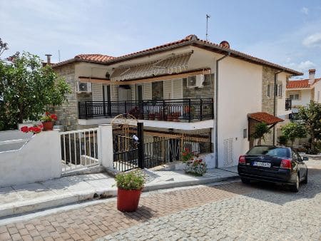 Vila JAKOV Sarti