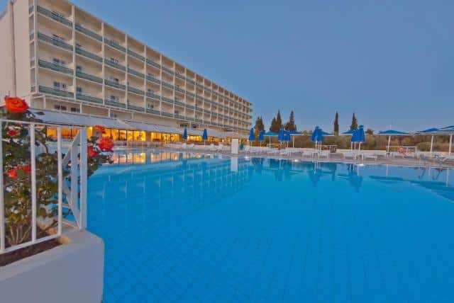 Hotel PALMARIVA Eretria