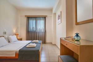 Aparthotel VERONICA Kato Daratso Krit