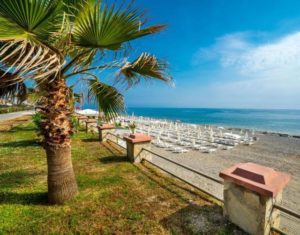 Hotel CAMPUS HILL Alanja