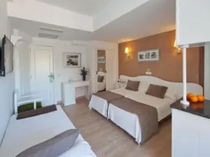 Hotel WHALA BEACH El Arenal Majorka