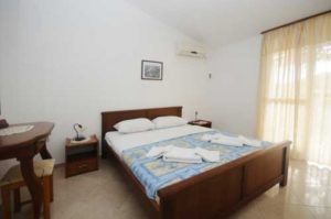 Vila JELENA Rafailovići