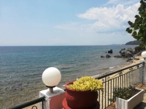 Vila ALEXIADIS Lutra