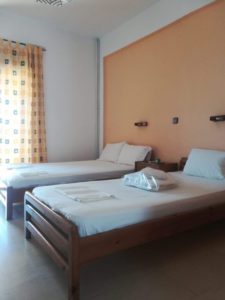 Vila ALEXIADIS Lutra