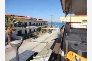 Vila CENTER PLAZA Polihrono