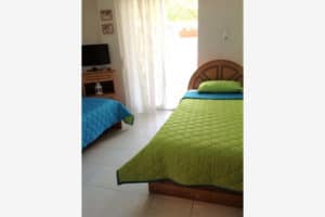 Vila NATASA VALENTINO Polihrono