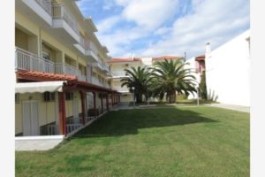 Vila VASILIS Polihrono