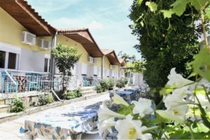 Vila ANGELOS GARDEN Toroni