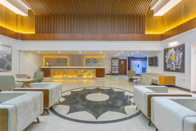 Hotel BW PLUS KHAN Antalija