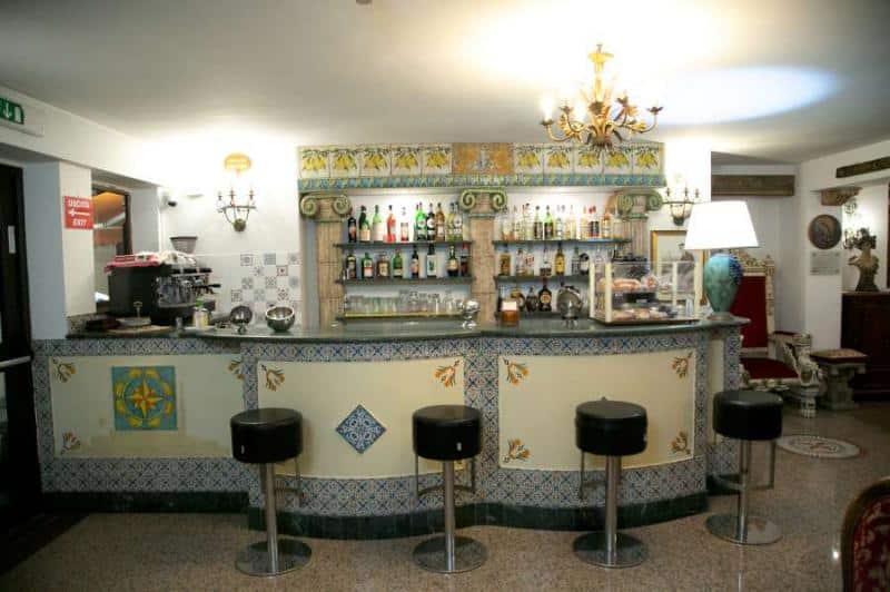 Hotel LA RIVA Đardini Naksos Sicilija