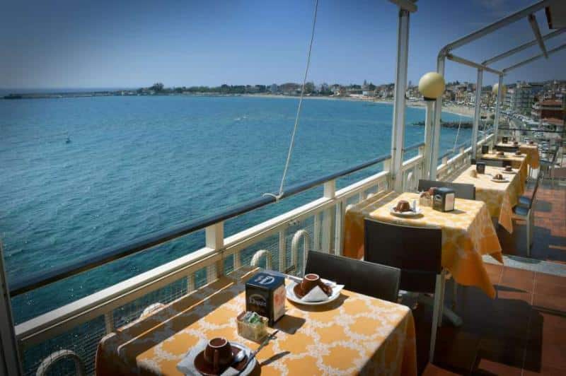 Hotel LA RIVA Đardini Naksos Sicilija