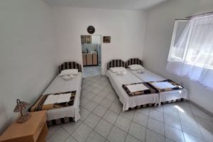 Privatni smeštaj KORAĆ Budva