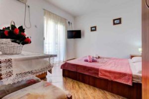 Privatni smeštaj SAVOVIC Petrovac