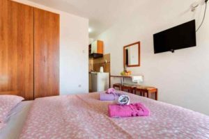 Privatni smeštaj SAVOVIC Petrovac