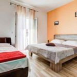 Privatni smeštaj SAVOVIC Petrovac