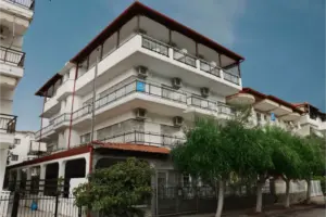 Vila ADAMOS Nei Pori